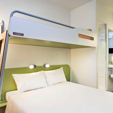 Ibis Budget Leeds Centre Crown Point Road Εξωτερικό φωτογραφία