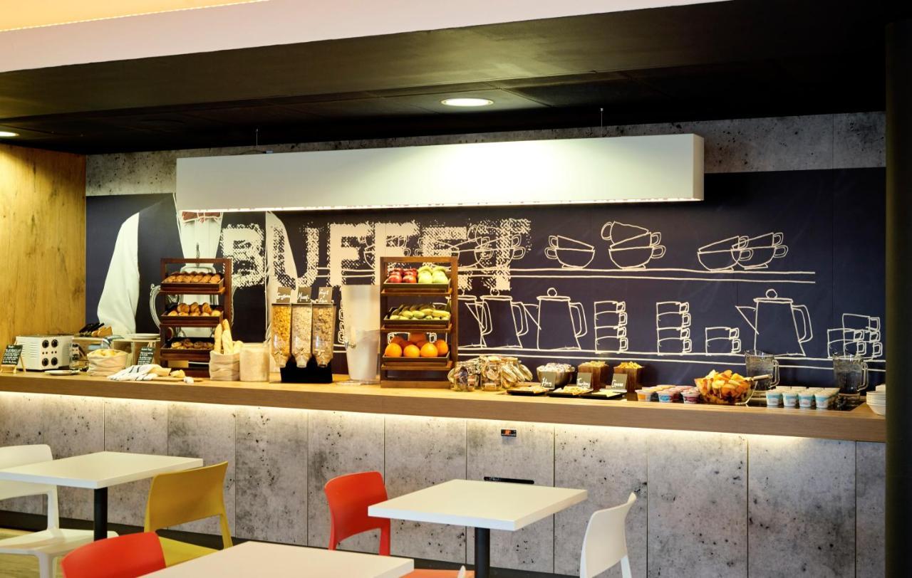 Ibis Budget Leeds Centre Crown Point Road Εξωτερικό φωτογραφία